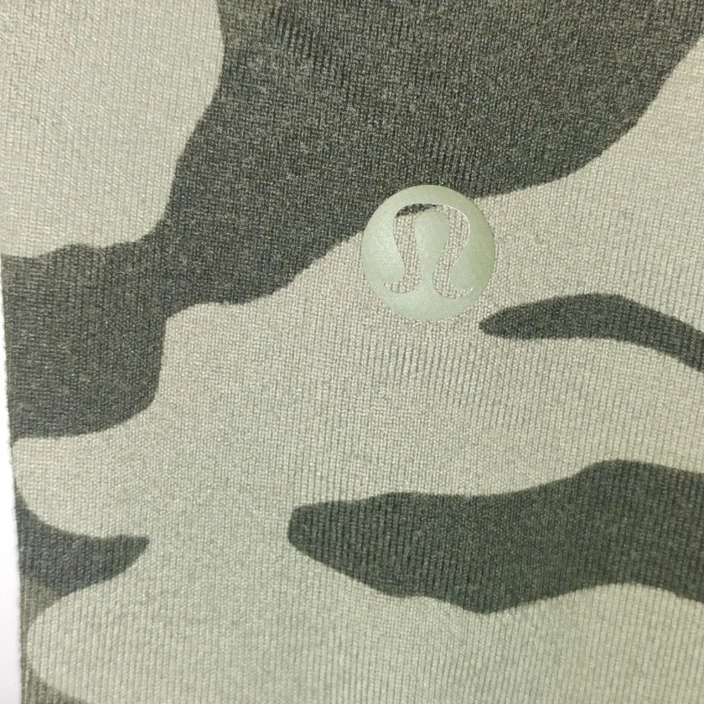lululemon athletica Ready to Rulu High Rise Jogger. Womens size 8. Green Camo. - Picture 6 of 13